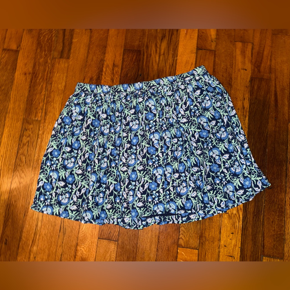 Vineyard Vines skirt
